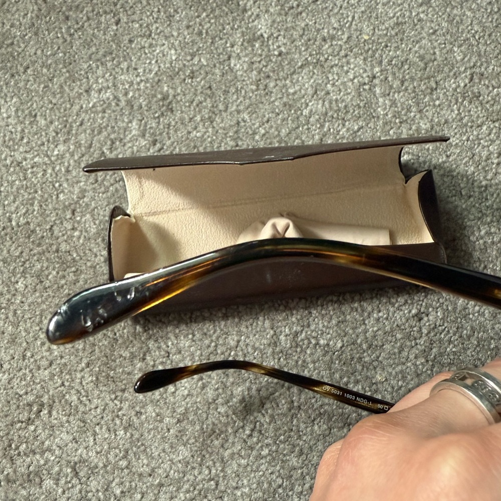 Oliver Peoples Tortoise Shell Glasses - Picture 4 of 13